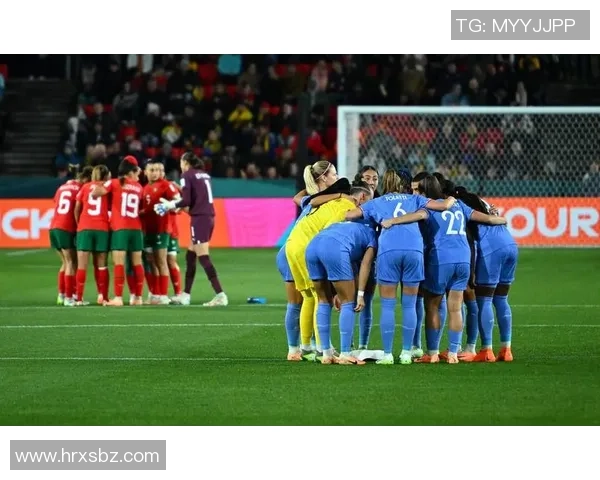 国外女生对足球明星的独特见解与评价分析 国外女生对足球明星的独特见解与评价分析