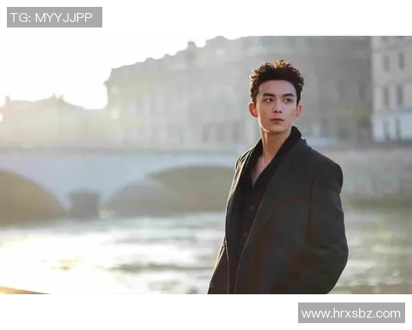 足球明星吴磊高清壁纸尽显风采与魅力让你感受足球的激情与梦想